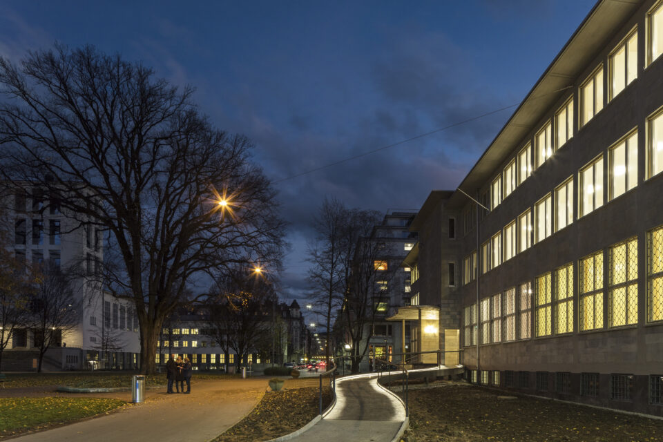 Zentral- und Hochschulbibliothek Luzern - Gewinner Fachstelle Hindernisfreie Architektur